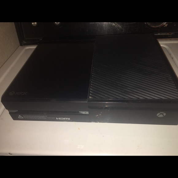 Xbox one - Picture 1 of 2